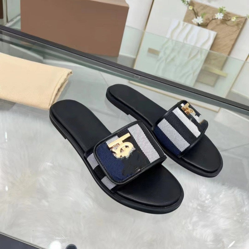 【#A613】Vintage Contrast Stripe Slide Sandals, Metal Ornament Flat Non-slip Outdoor Slippers