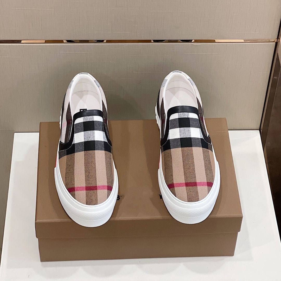 【#A621】Classic Vintage Plaid Slip On Sneakers, Unisex Lightweight Breathable Flat Casual Canvas Shoes