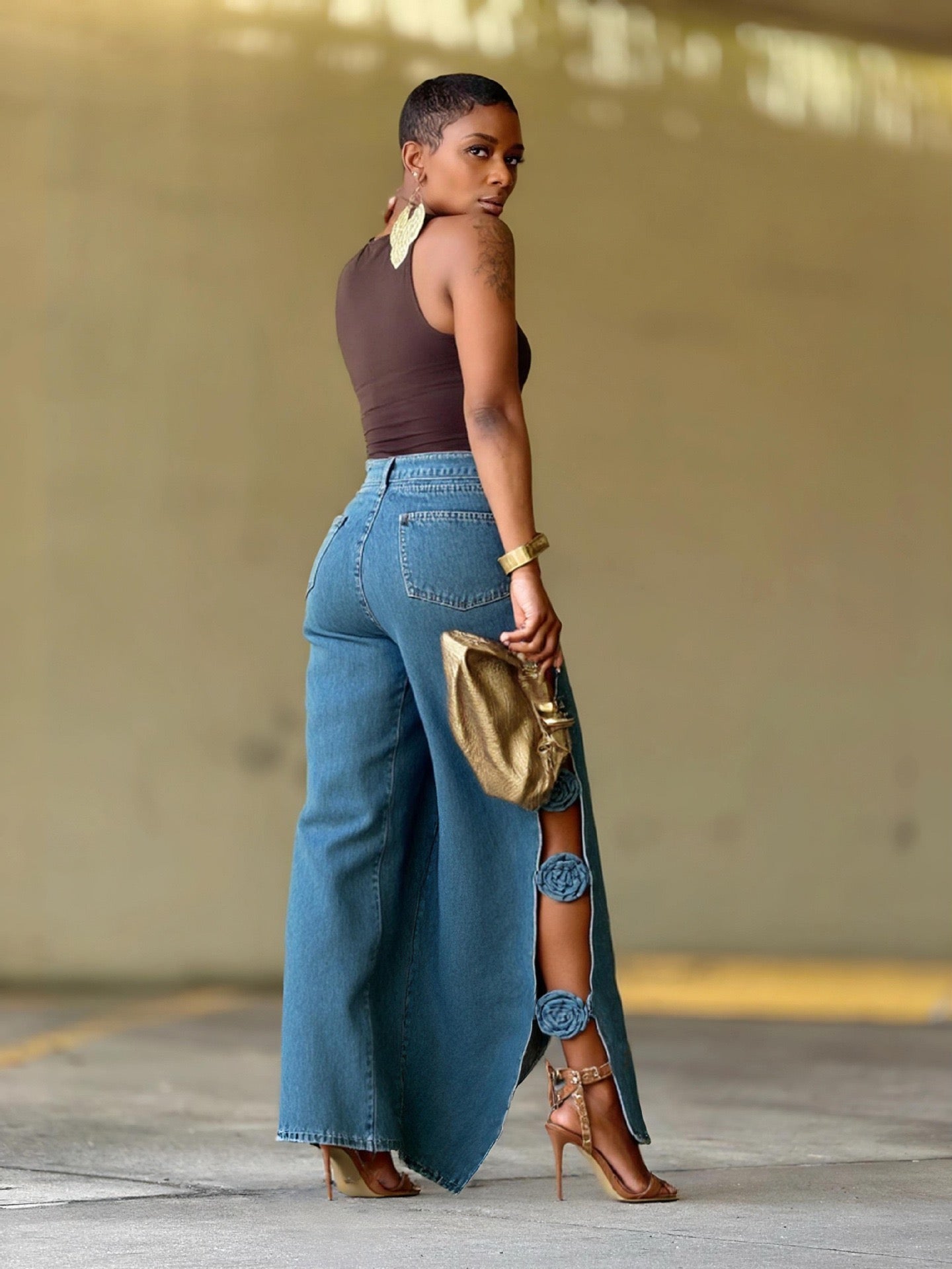 【#A641】Side 3D Rose Cutout Slit Wide Leg Jeans, High Waist Drape Figure-Flattering Designer Floor-Length Denim Pants