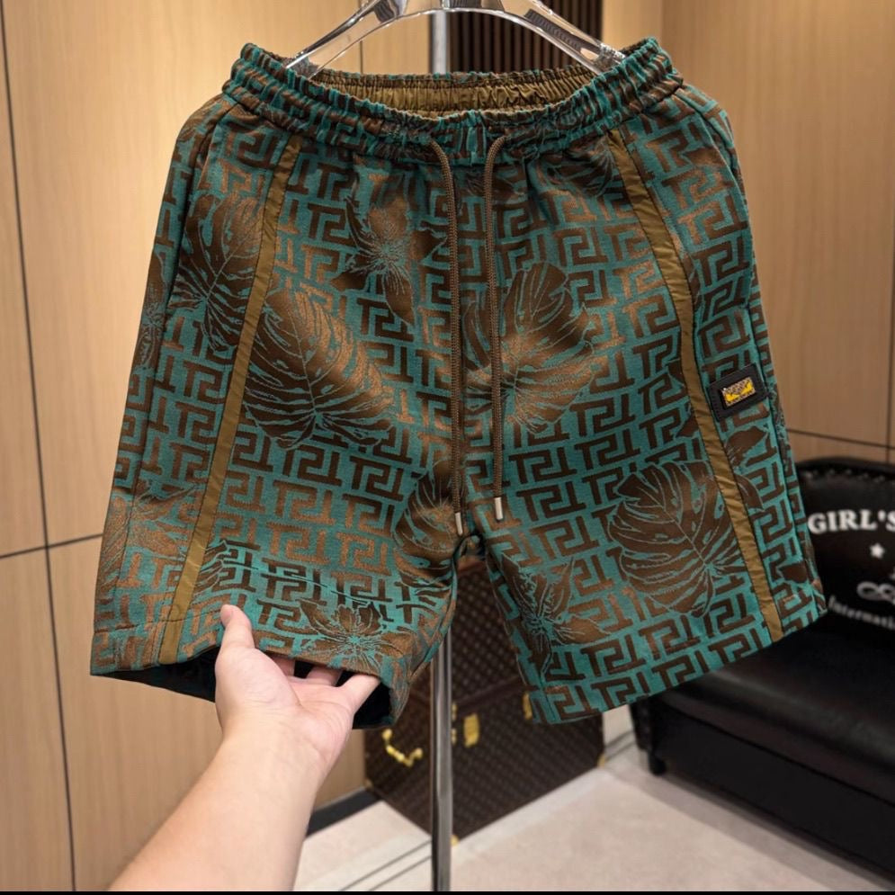 Vintage All Over Leaf Letter Jacquard Shorts, Men Elastic Drawstring Loose Casual Beach Mid Pants