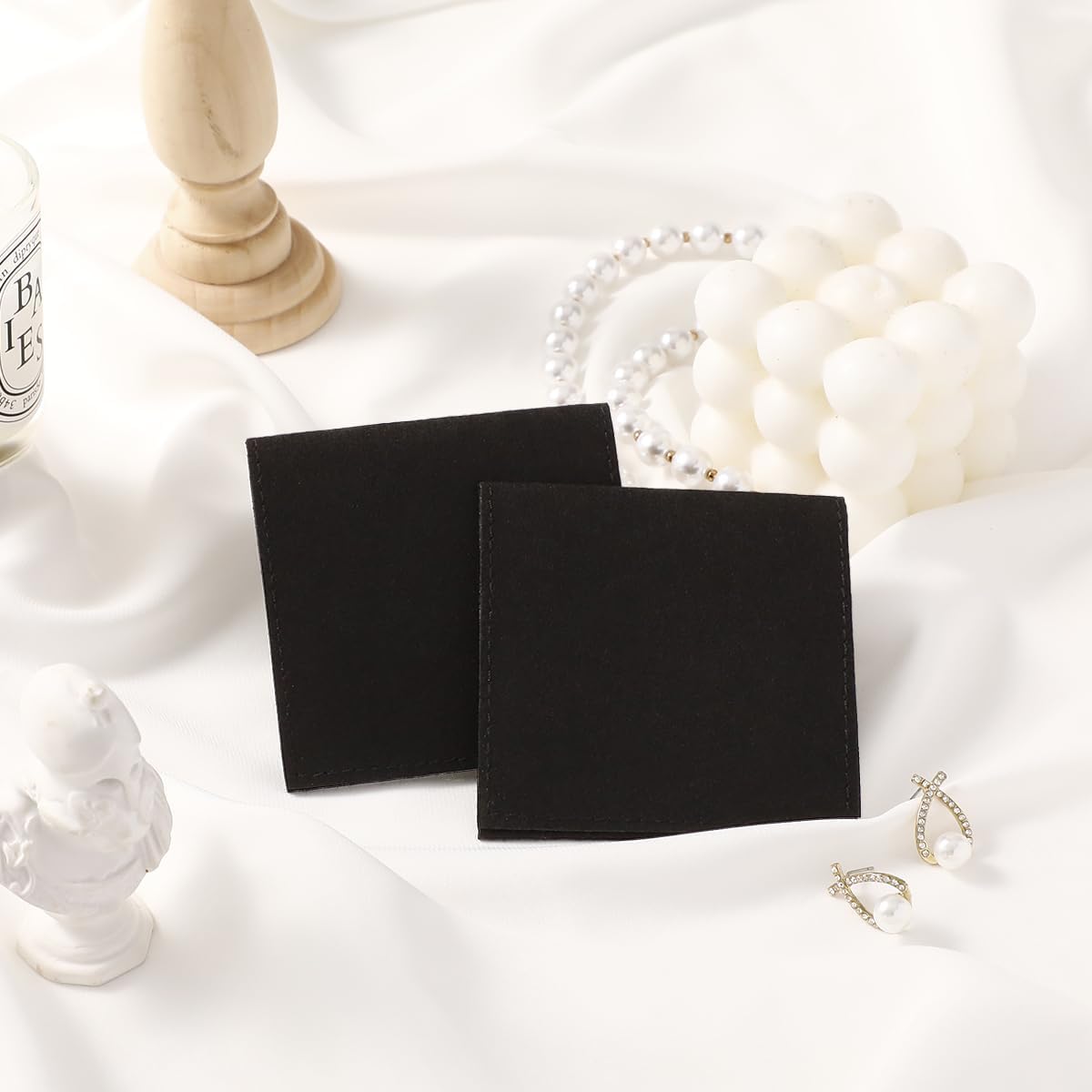 HOT40pcs Black Microfiber Jewelry Pouch 8 x 8cm Jewelry Packaging Bag Envelope Style Luxury Small Favor Bags Jewelry Gift Bags for Earrings Necklaces Bracelet Ring