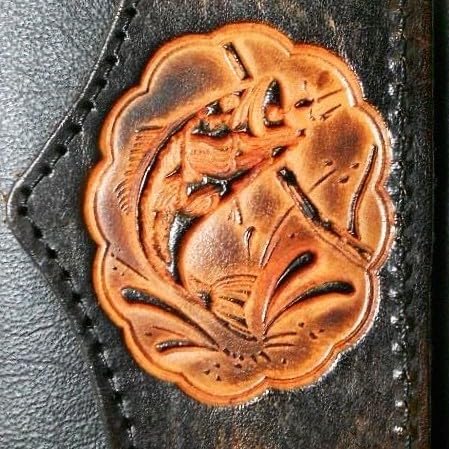 HOTHandcrafted Leather Trifold Wallet Fish
