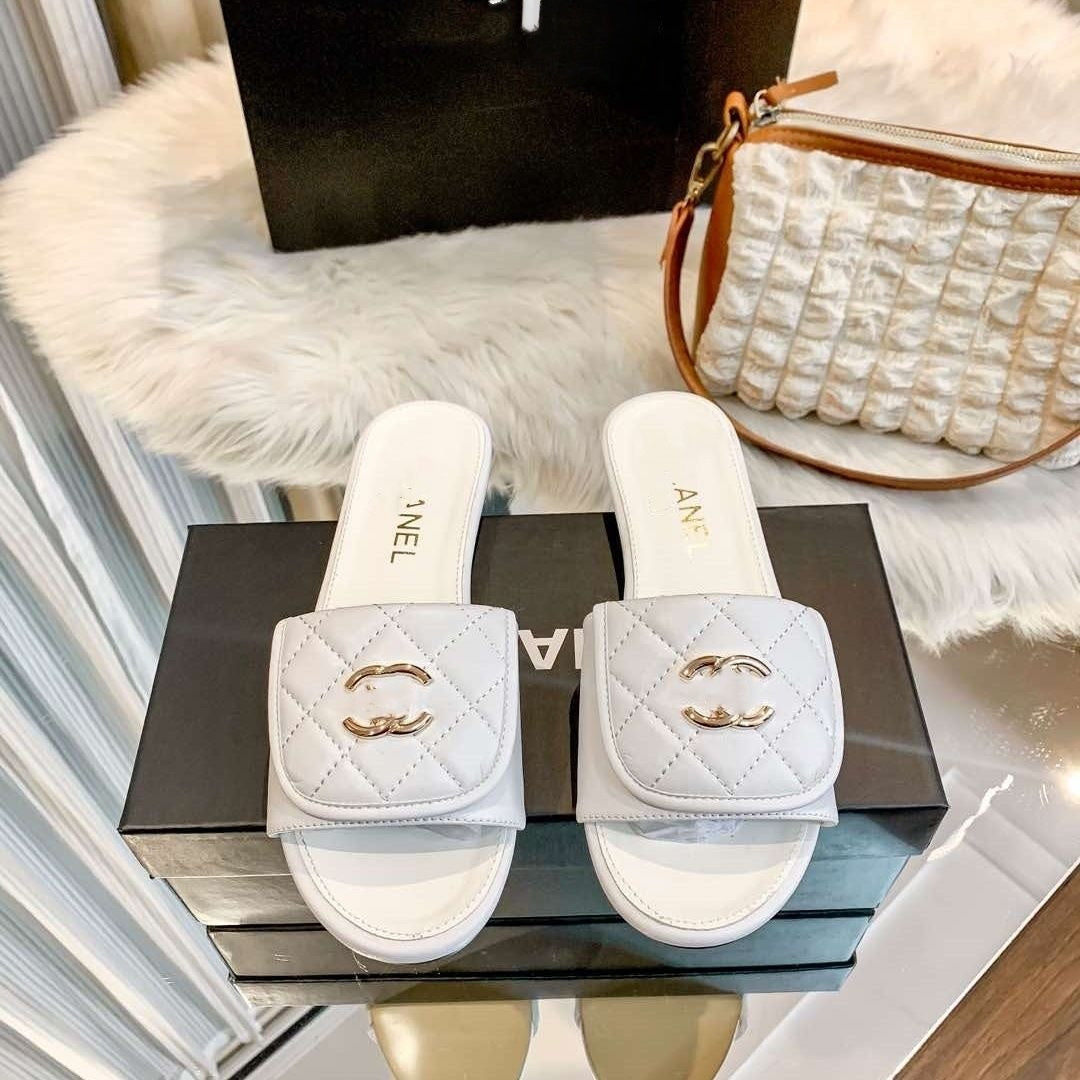 Quilted Leather Slide Sandals with Double Logo Detail