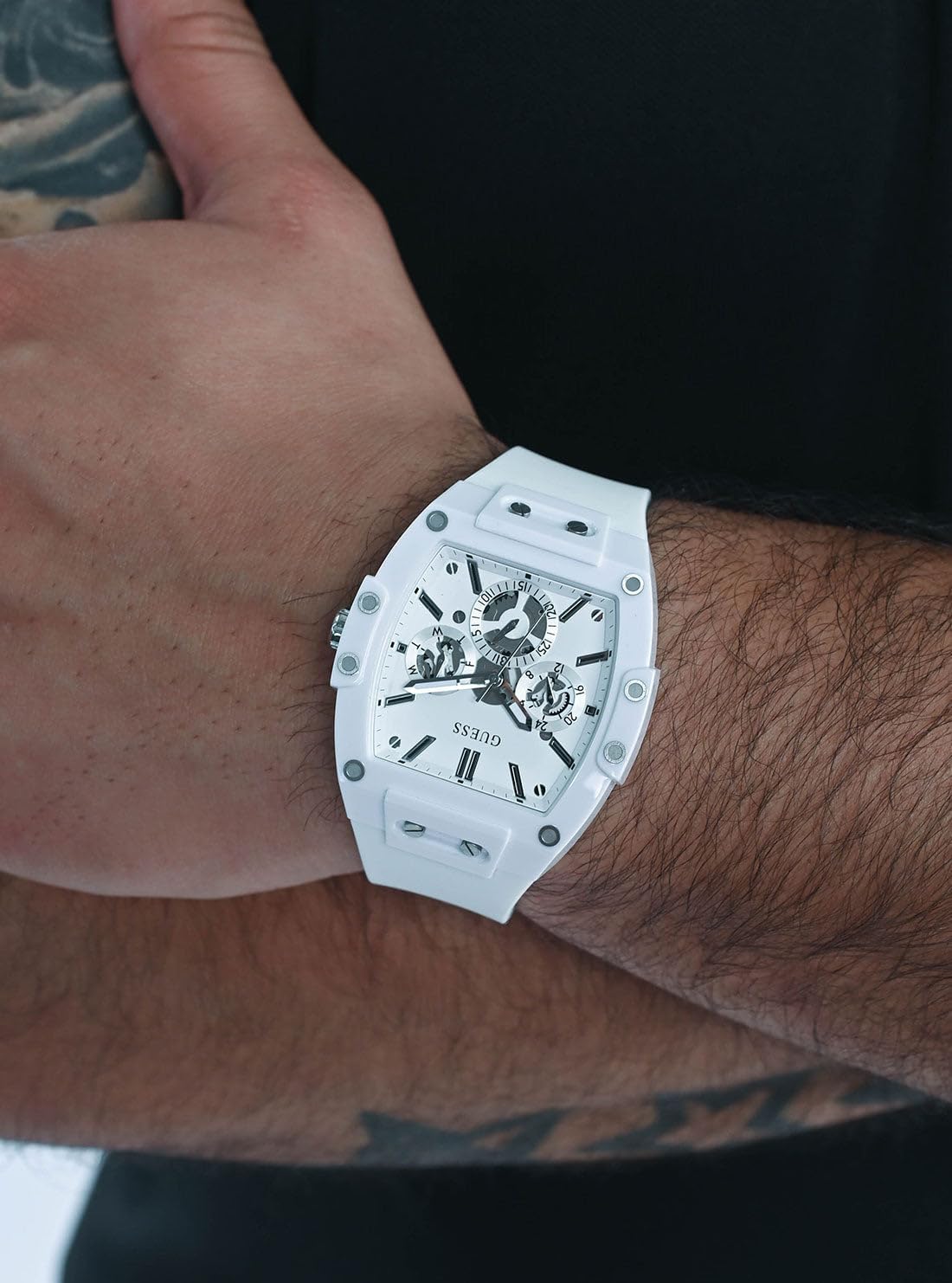 HOTGuess Men's GW0G Series| Analog Trend Watch| Polycarbonate Case| Silicone Bracelet | 50M Water Resistance