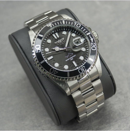HOTInvicta Men's Pro Diver Quartz Watch