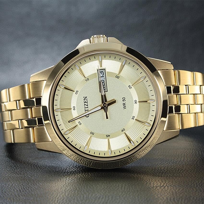 HOTCitizen Quartz Mens Watch, Stainless Steel, Classic, Gold-Tone