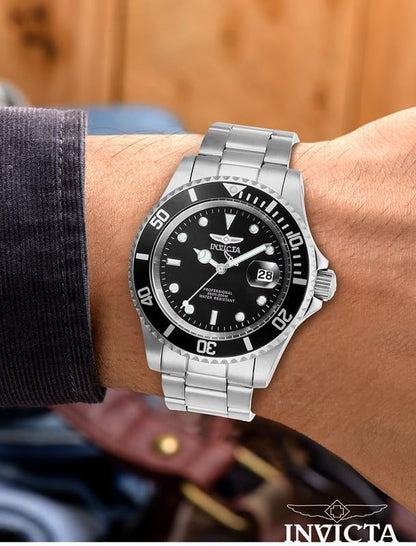 HOTInvicta Men's Pro Diver Quartz Watch with Stainless Steel Strap