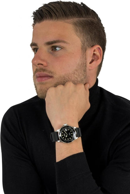 HOTInvicta Men's Pro Diver Automatic Watch with Polyurethane Strap, Black (Model: 9110)