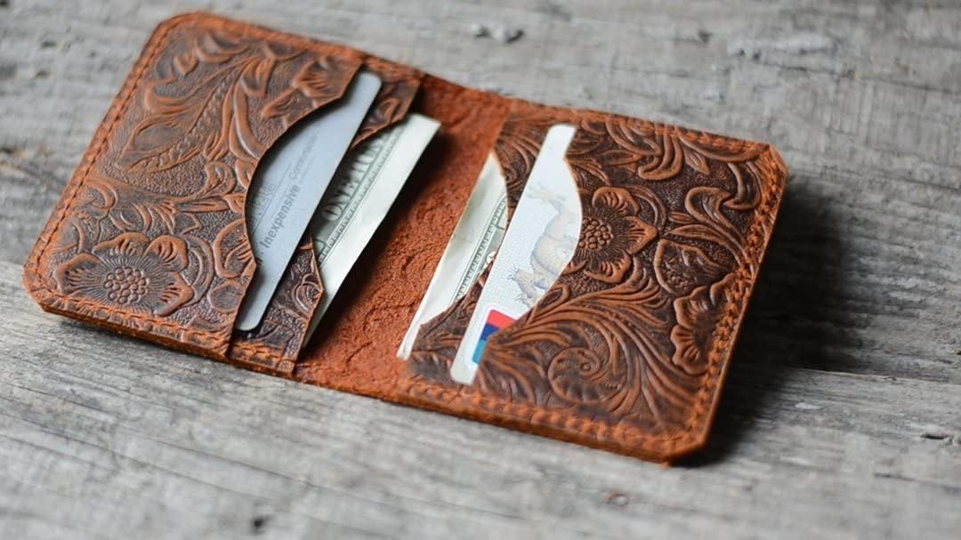 HOTPersonalized handmade Minimalist Bifold Wallet, Men's Minimalist Card Holder Distressed Leather Wallet