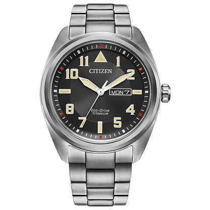 HOTCitizen Men's Eco-Drive Weekender Garrison Field Watch in Super Titanium