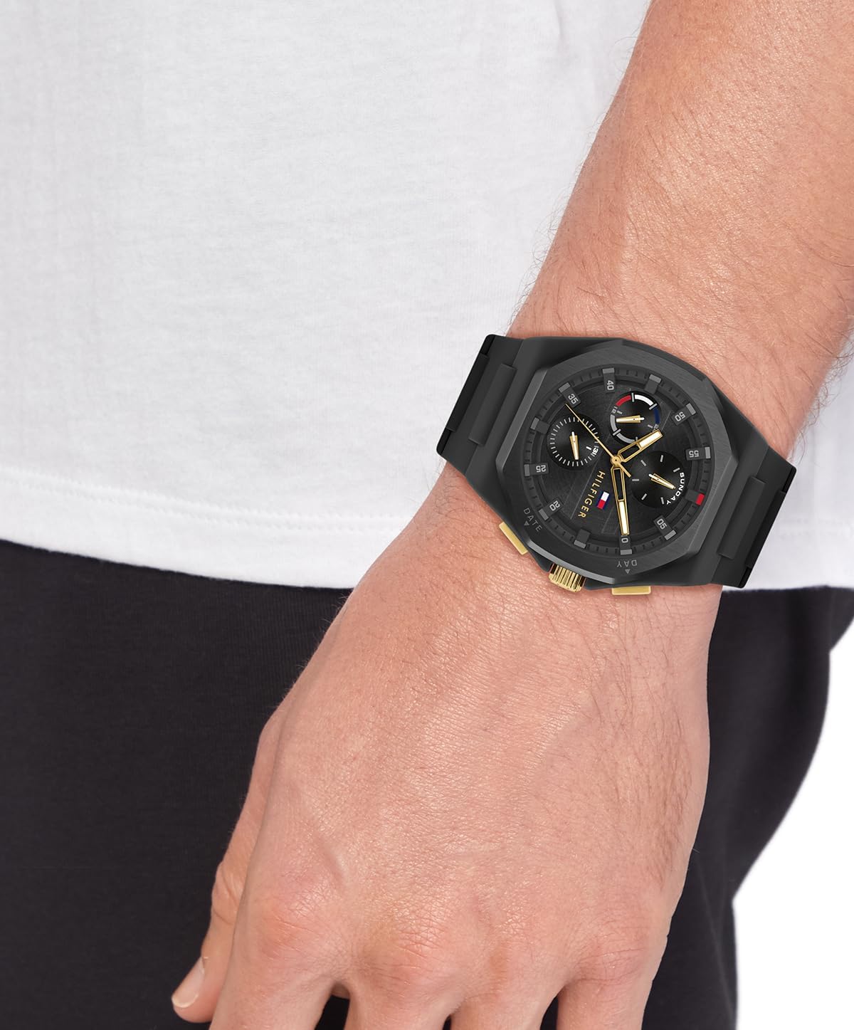 HOTTommy Hilfiger Mens Sporty Watch - Multifunction Silicone Wristwatch - Water Resistant up to 5 ATM/50 Meters - Premium Fashion Timepiece for All Occasions - 44 mm