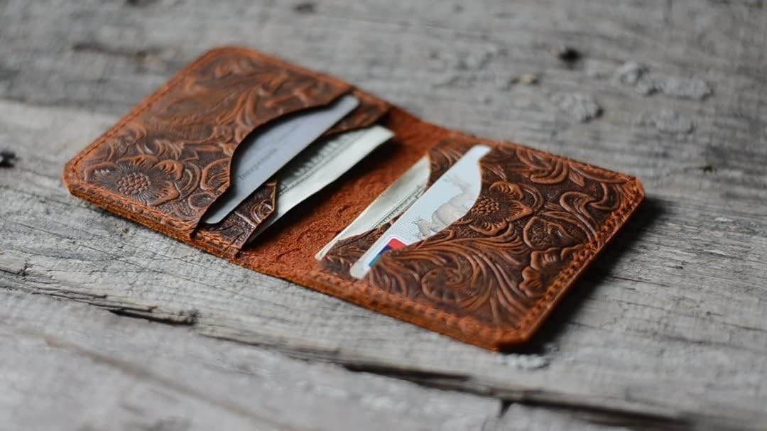 HOTPersonalized handmade Minimalist Bifold Wallet, Men's Minimalist Card Holder Distressed Leather Wallet