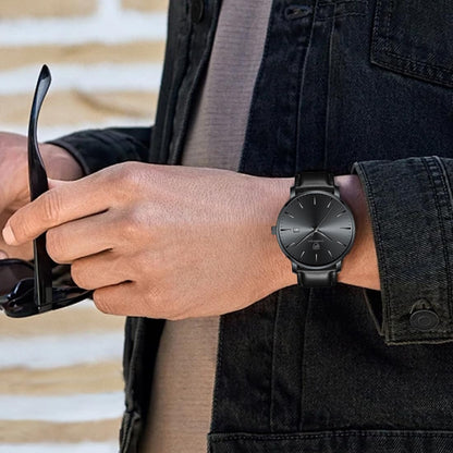 HOTCHEETAH Minimalist Waterproof Quartz Watches for Men with Leather Strap, Auto Date