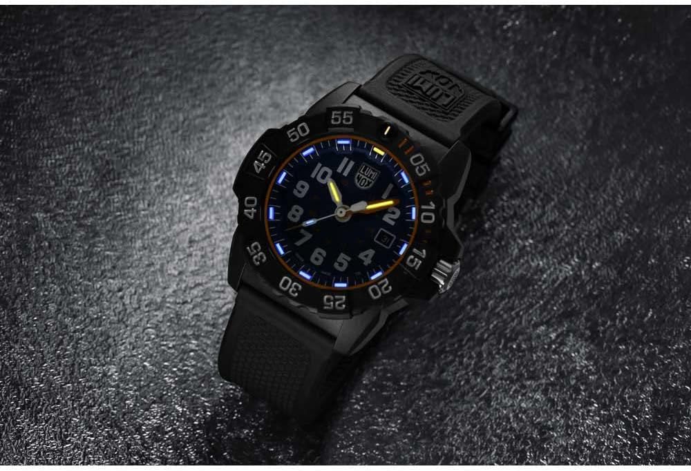 HOTLuminox - Navy Seal - Men's Watch – Military Diving Watch - Chronograph - Water Resistant - Mens Watch - Date Function - 200 m - Mens Watches - Made in Switzerland