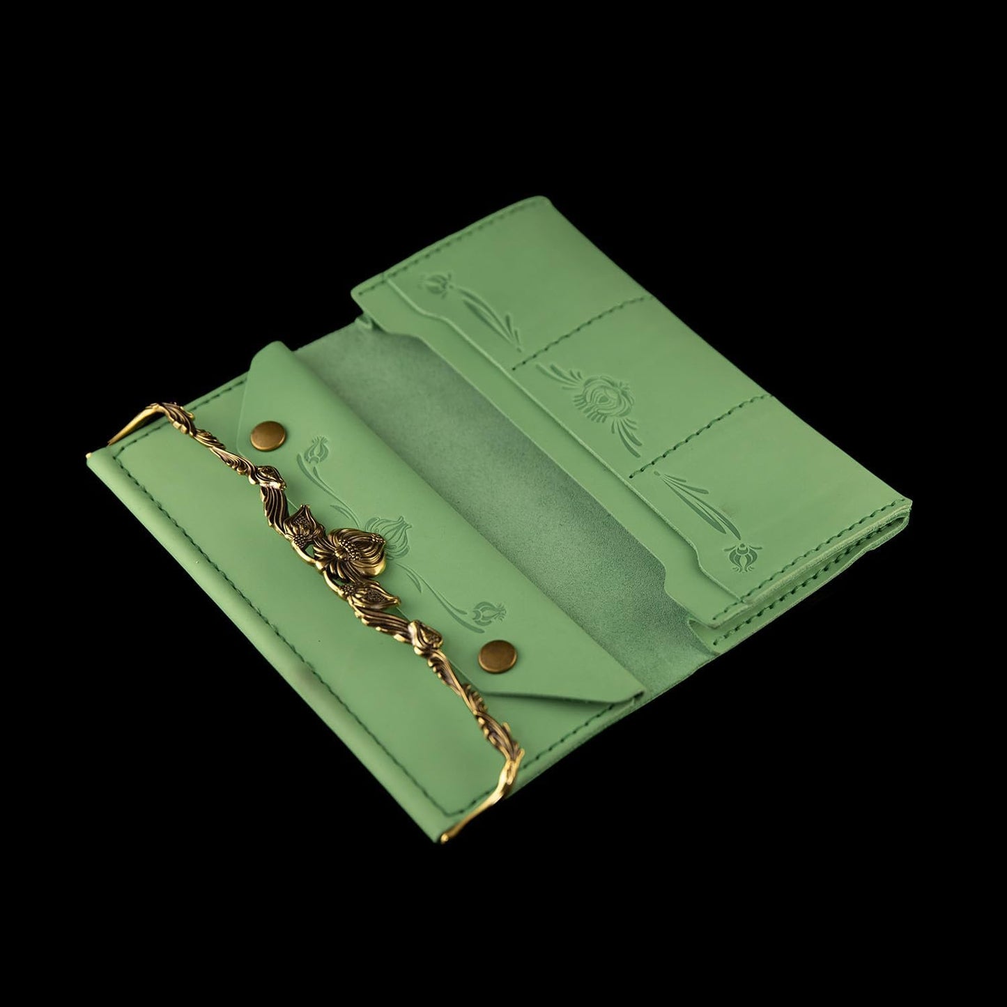 HOTElegant womens leather wallet with brass flower decorative clasp, bifold ladies clutch