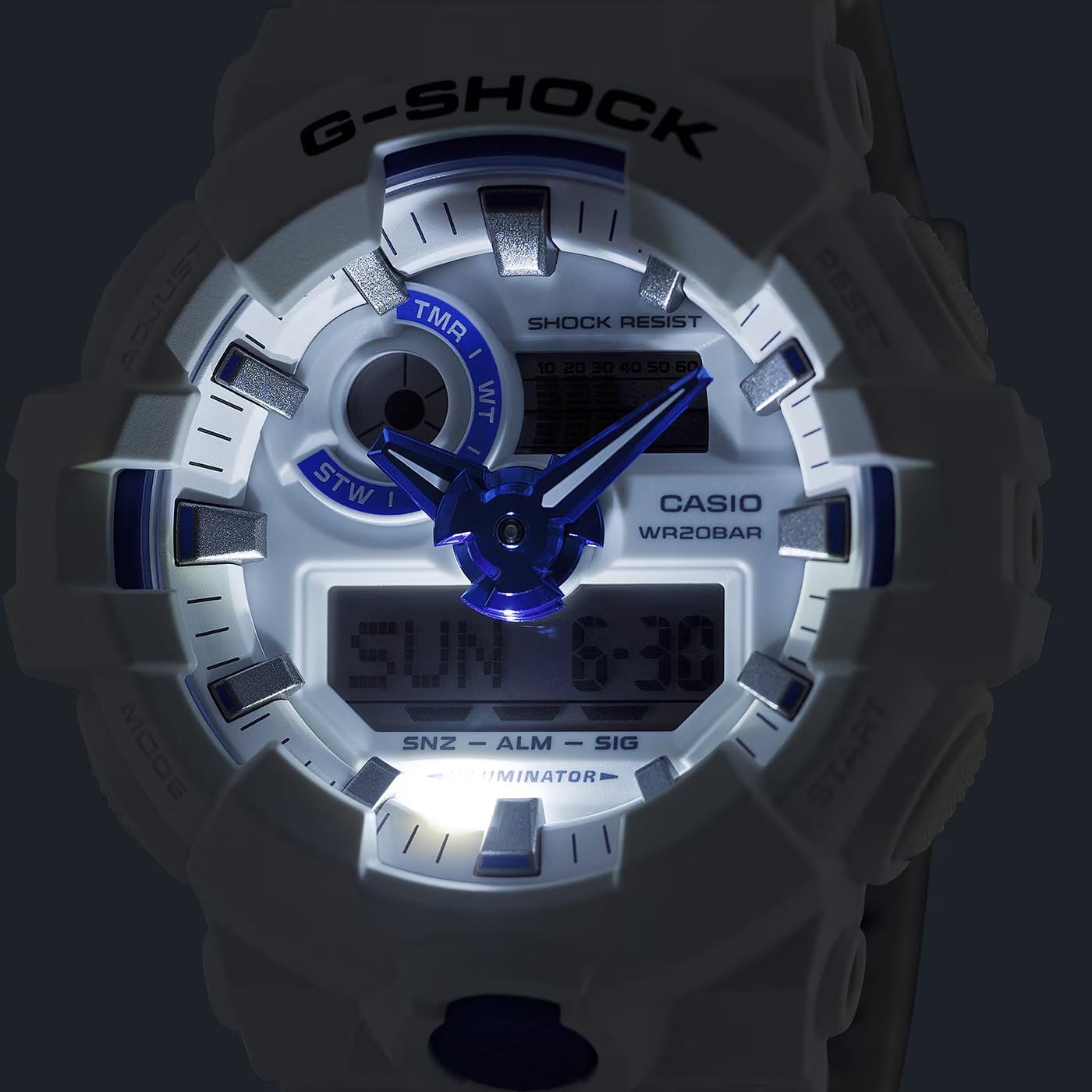 HOTCasio G-Shock GA700HDS-7A Hidden Glow Collection Watch