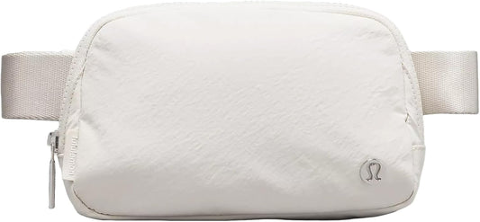 HOTLululemon Everywhere Belt Bag 1L (Neo Mint)