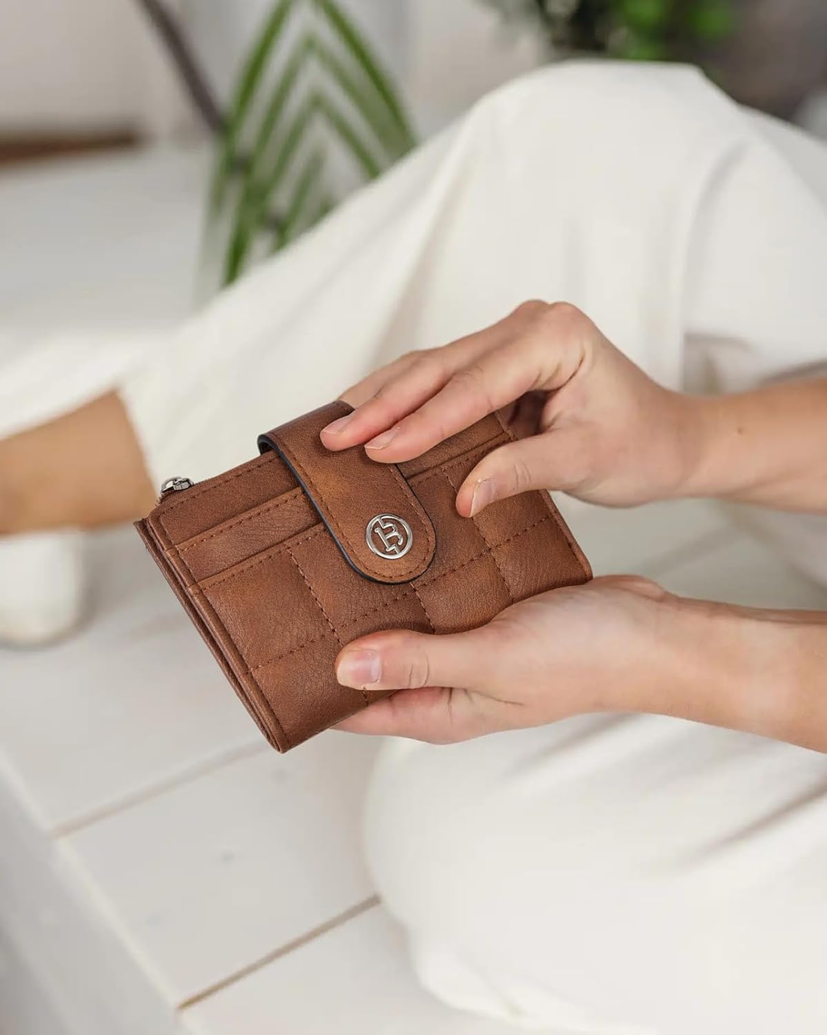 HOTBOSTANTEN Crossbody Bag for Women ＆ Wallet for Women Leather RFID Blocking Card Holder