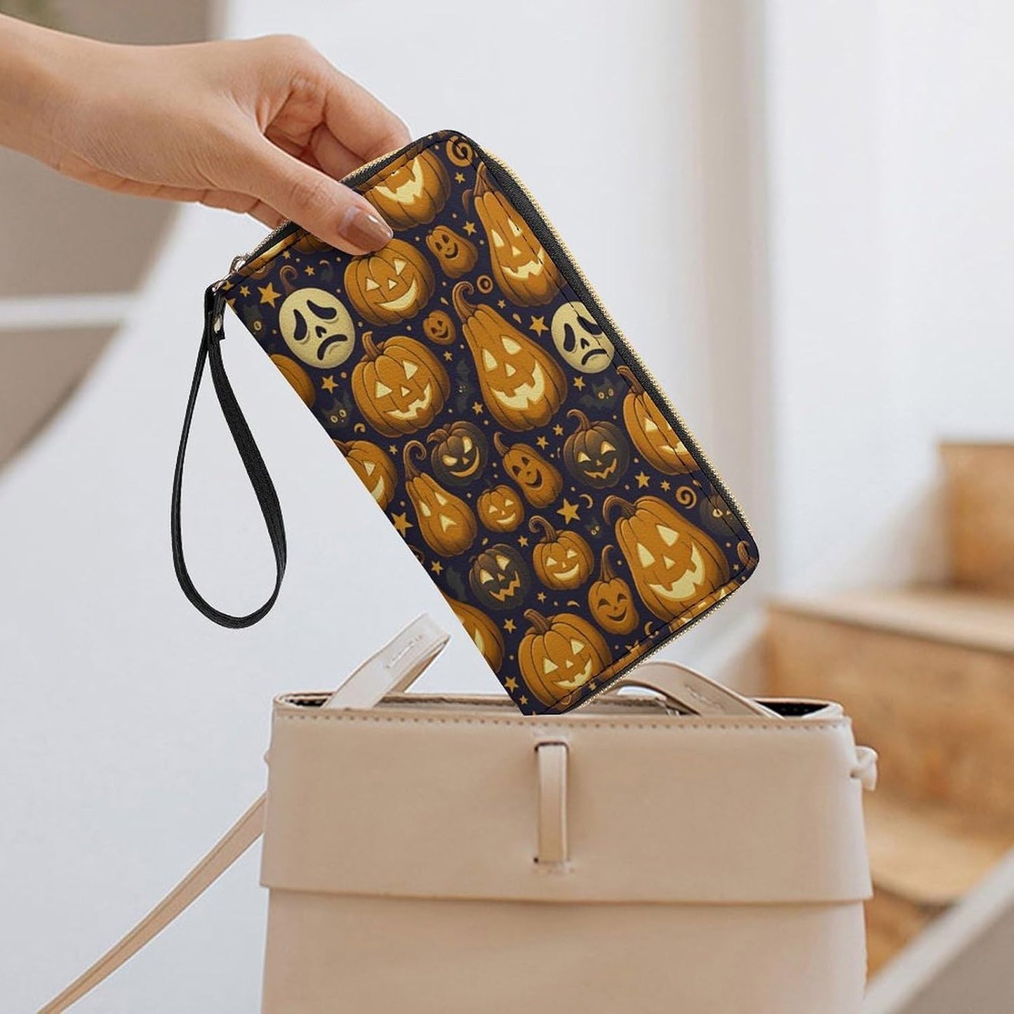 HOTHalloween Pumpkin Pattern Women's Wallet Wristlet Zipper Purse with Hand Strap Travel Credit Card Holder for Daily Use Gifts