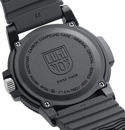 HOTLuminox Leatherback SEA Turtle Giant XS.0321.L Mens Watch 44mm - Military Watch in Black Date Function 100m Water Resistant