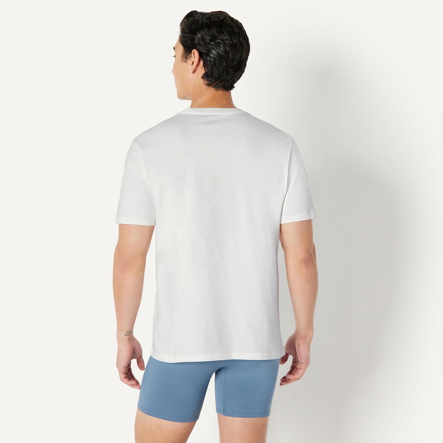 HOTAmazon Essentials Men's Regular-Fit Short-Sleeve T-Shirt, Pack of 6
