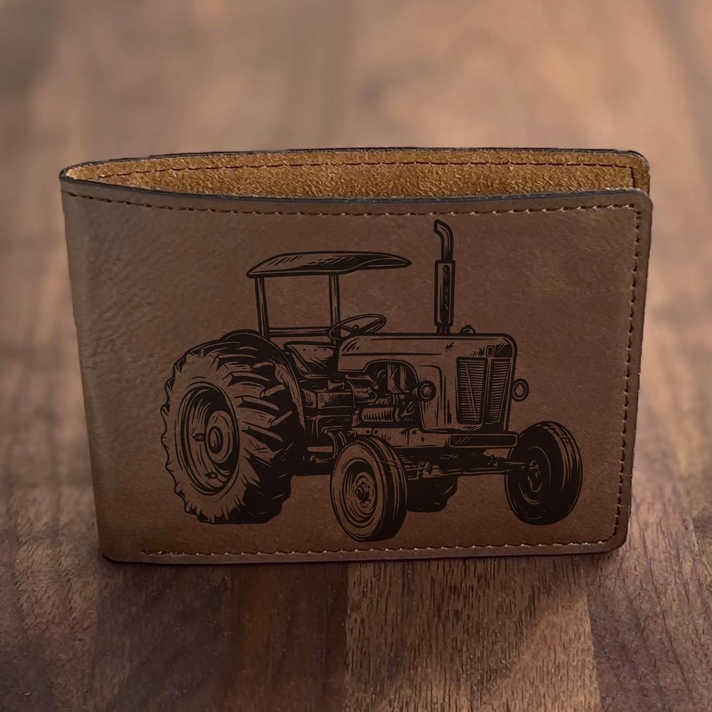 HOTFarm Tractor Engraved Wallet: For the Farmer at Heart - Ideal for Dad, Uncle, Grandfather on Birthday, Father's Day, Christmas
