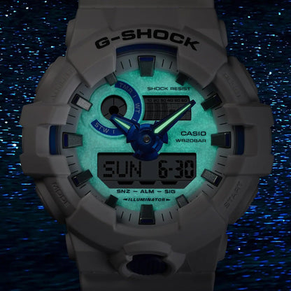 HOTCasio G-Shock GA700HDS-7A Hidden Glow Collection Watch