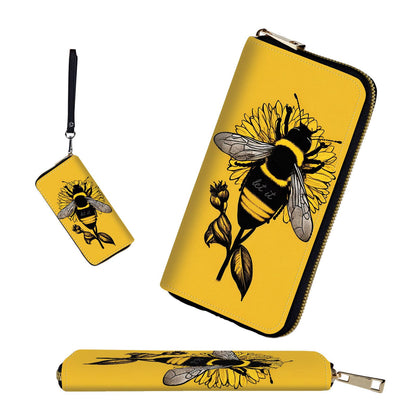 HOTRFID-Blocking Zip Around Wallets for Women with Detachable Wrist Strap,Large Capacity Phone Holder with Card Organizer & Coin Pocket,Brown Highland Cow