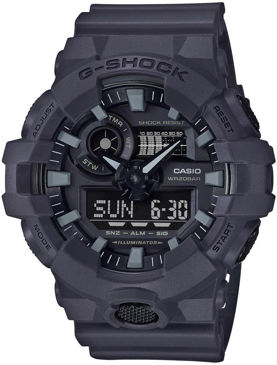 HOTCasio Men's 700UC Series G-Shock Quartz 200M WR Shock Resistant Resin Strap and Case