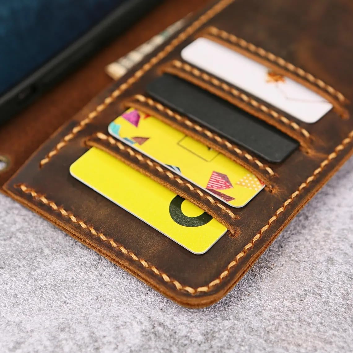 HOTPersonalized Leather Wristlet Wallet Case for iPhone 17/16/15/14 Pro Max | Handmade Vintage Style