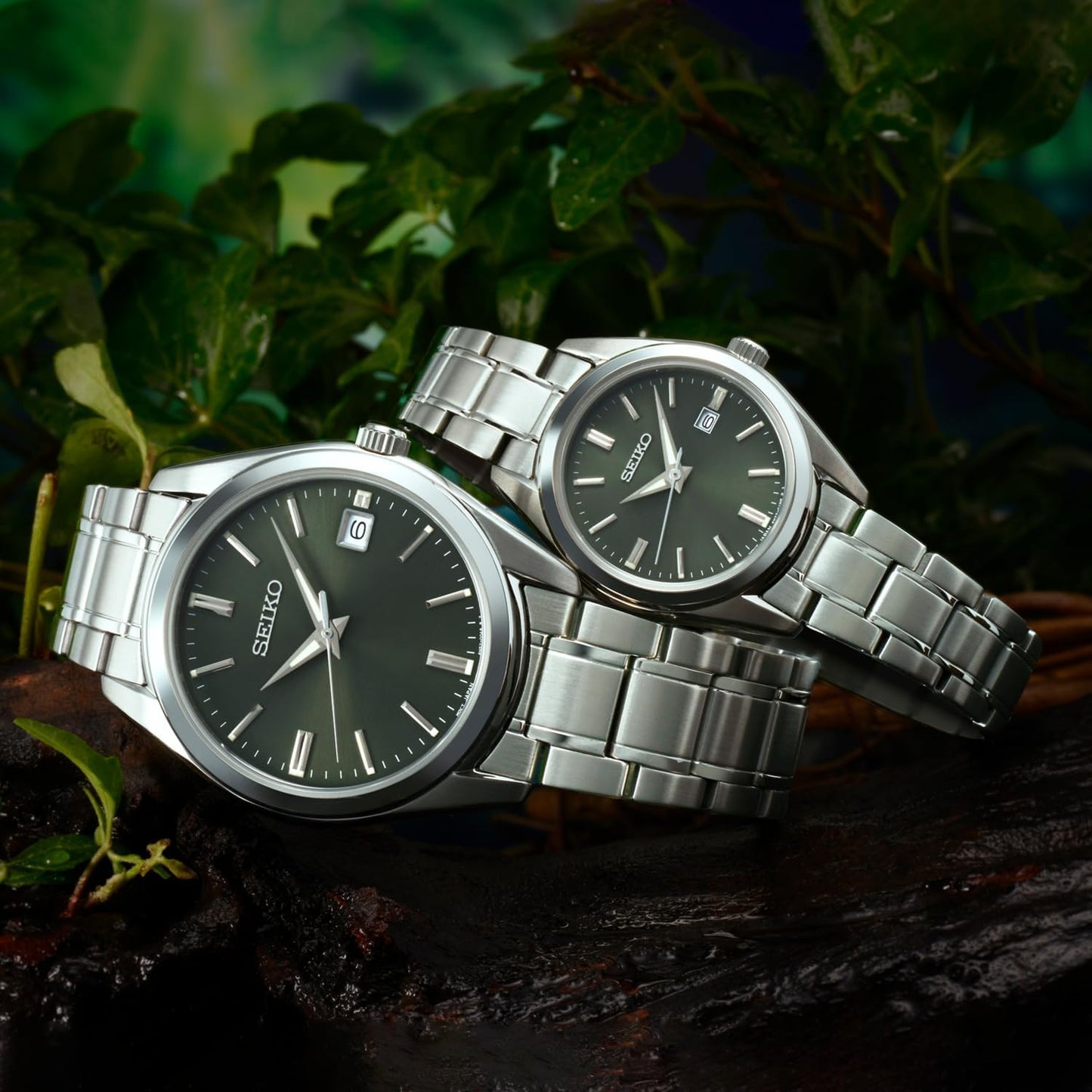 HOTSEIKO SUR527 Quartz Watch for Men - Essentials Collection - Green Dial with Date Calendar, Stainless Steel - 100M Water Resistant