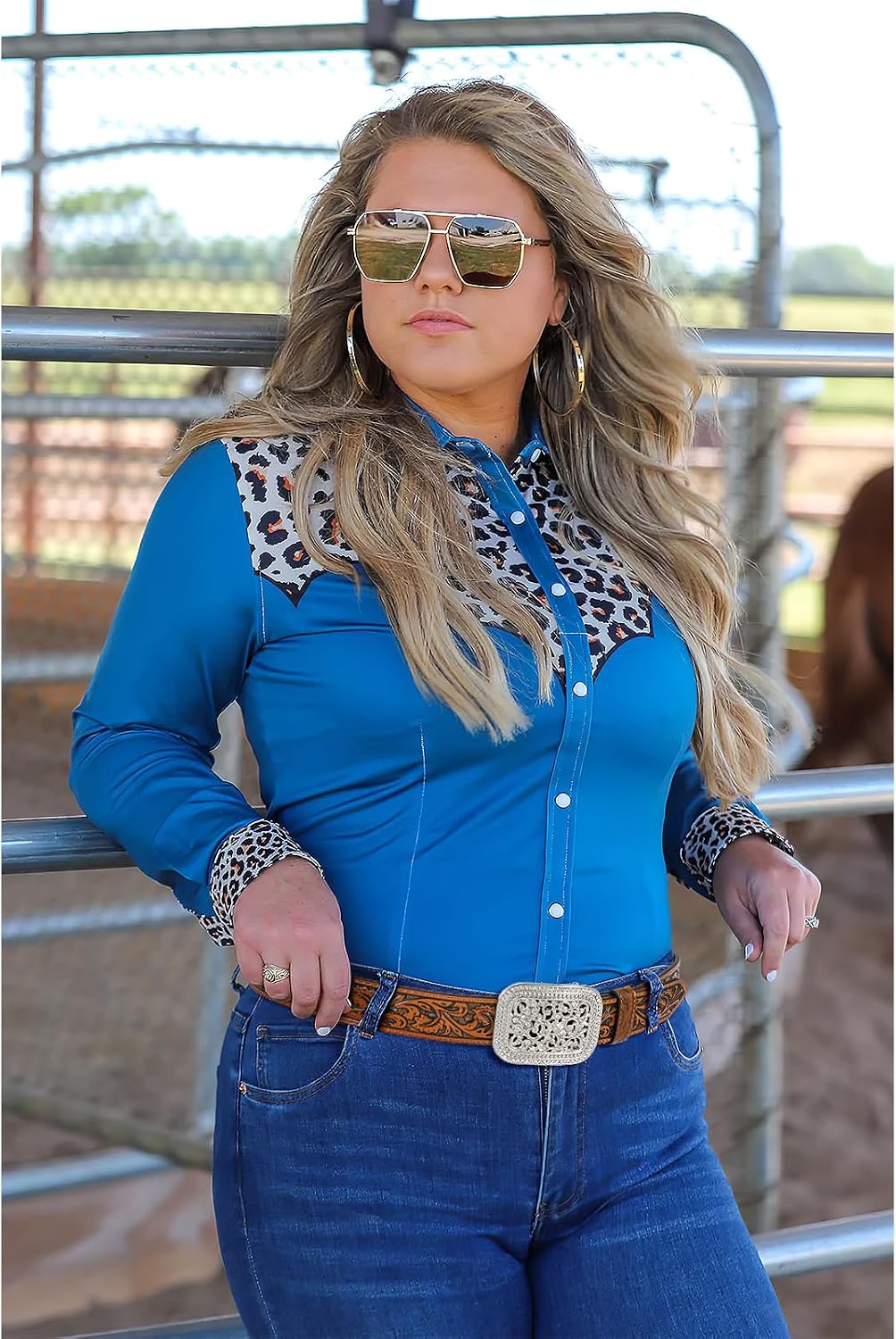 HOTXZQTIVE Women Men Western Belt Vintage Country Belts For Cowgirl Cowboys Genuine Leather Belt with Silver Diamond Buckle