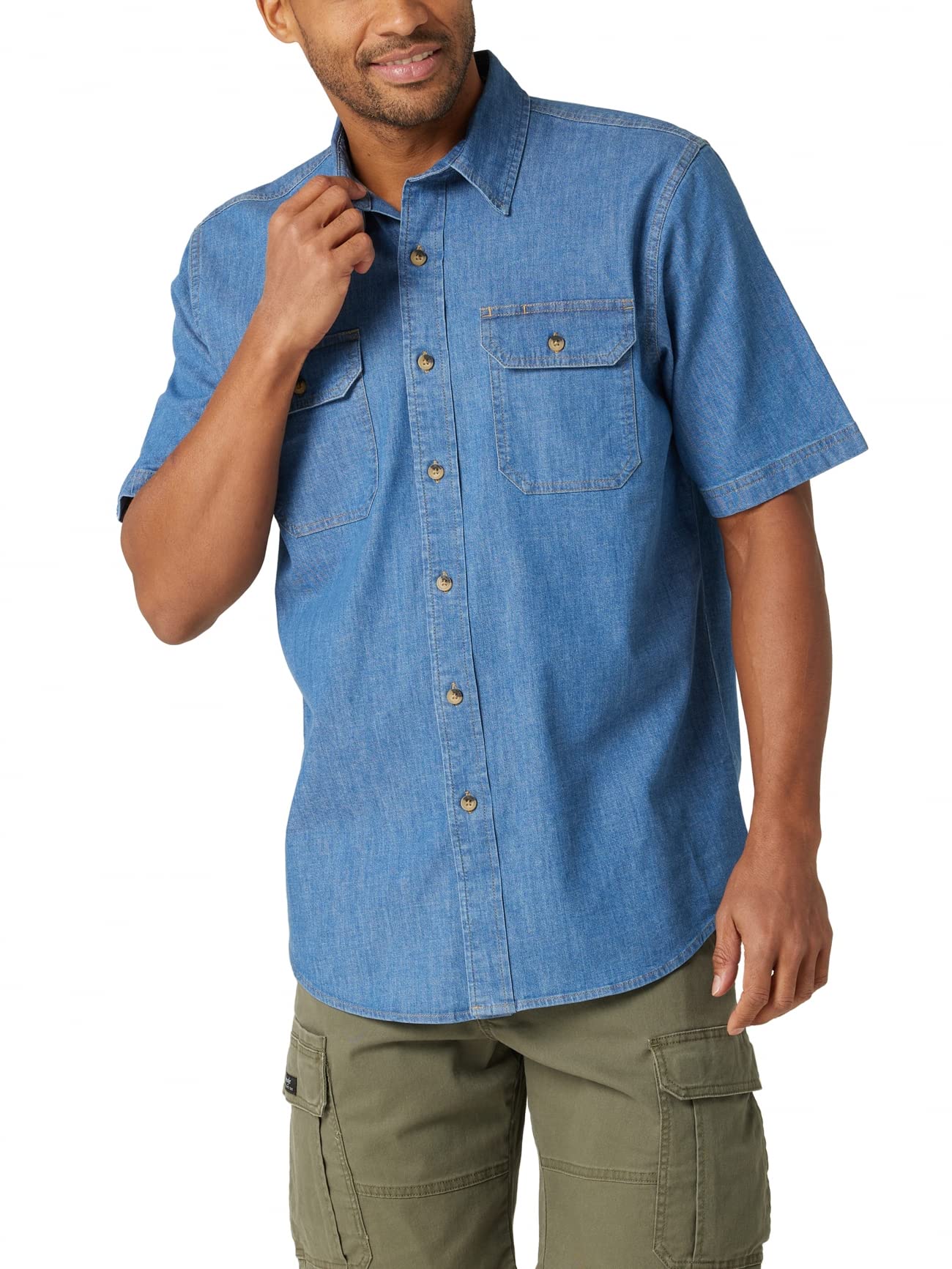 HOTWrangler Authentics Men's Short Sleeve Classic Woven Shirt