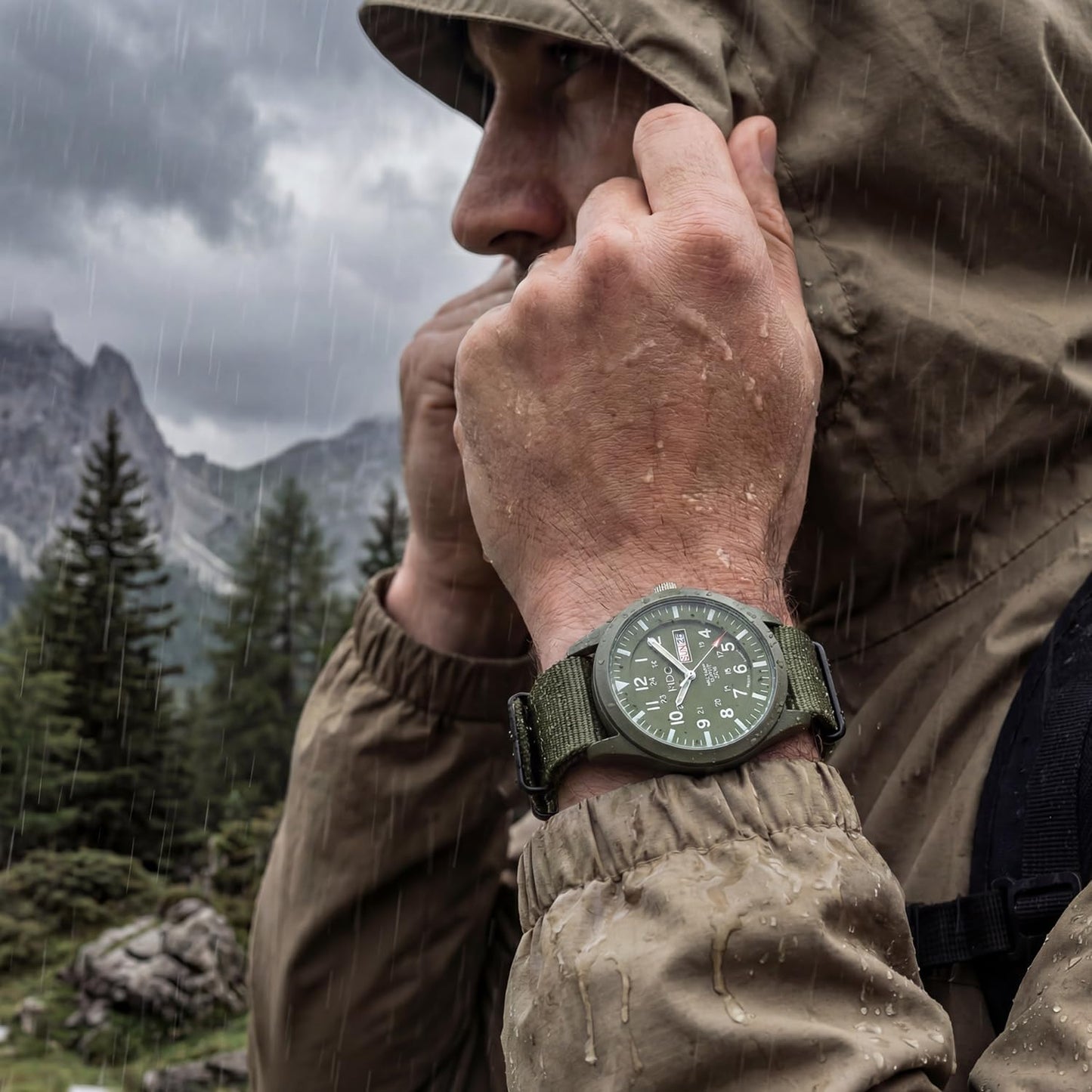 HOTInfantry Mens Military Field Watch, Vietnam Style, 12/24H, Green Nylon Band | Tactical Day Date, Waterproof, Analog Quartz, Army Green Strap for Outdoor Work, Veteran Gift