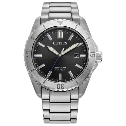 HOTCitizen Men's Eco-Drive Brycen Sport Casual Watch, Silver-Tone Super Titanium Case, 3 Hand, Date