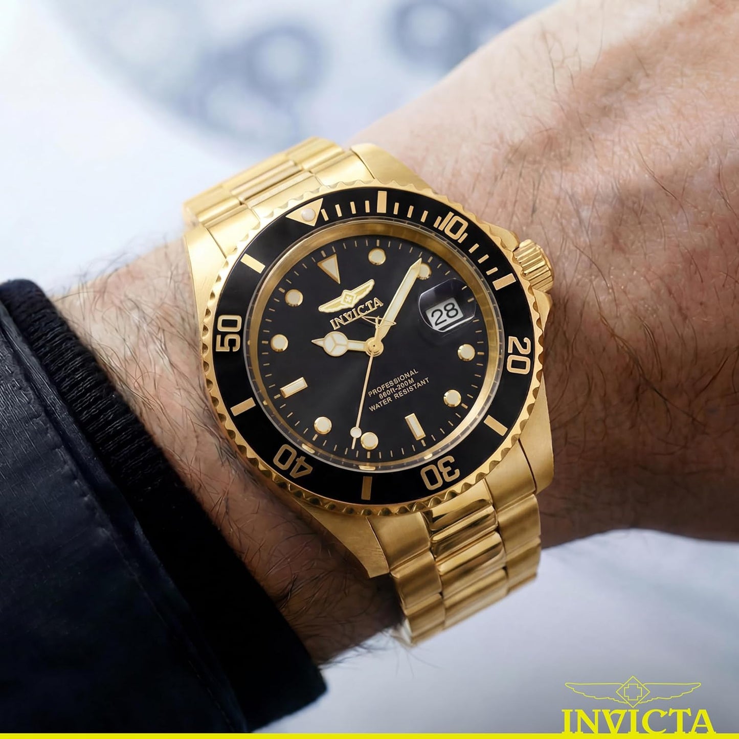 HOTInvicta Men's Pro Diver Quartz Watch with Stainless Steel Strap