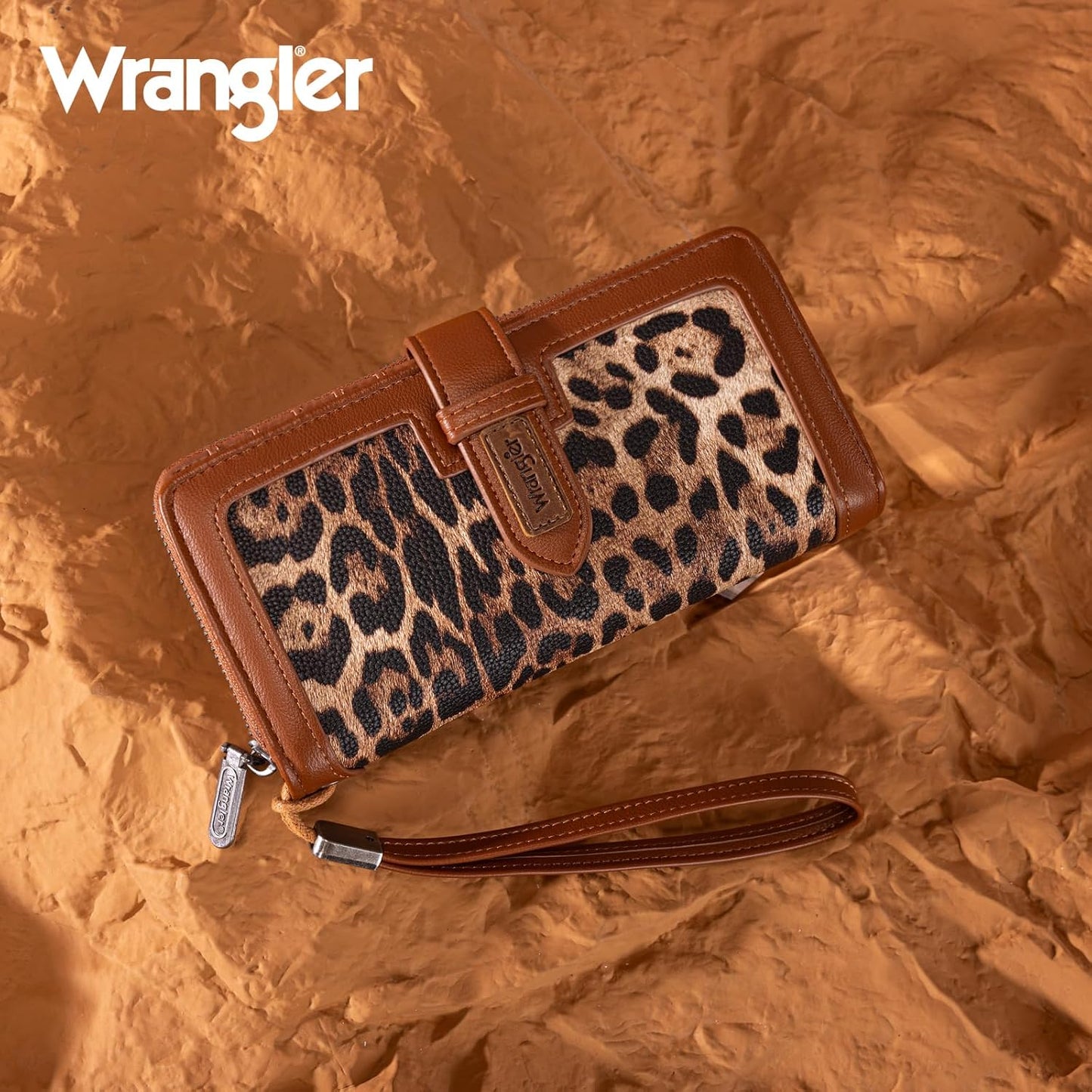 HOTX Wrangler Women's Wallets Bifold Wristlet Wallets for Women Large Capacity Credit Card Wallet with ID Window