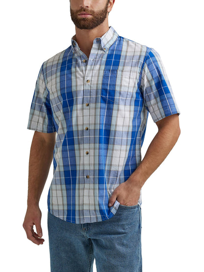 HOTWrangler Authentics Men's Short Sleeve Classic Plaid Shirt