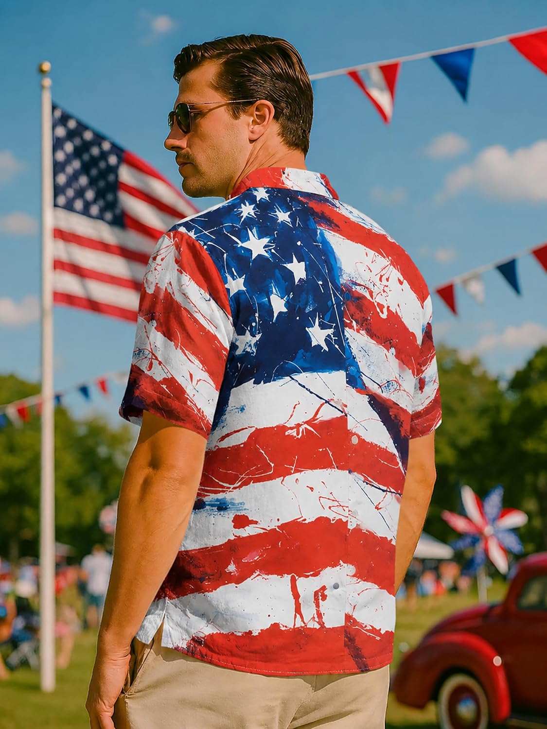 HOTYoimira 4th of July Shirts for Men,Patriotic Grunge Concept USA Flag Button-Down Casual Short Sleeve Hawaiian Shirts for Men
