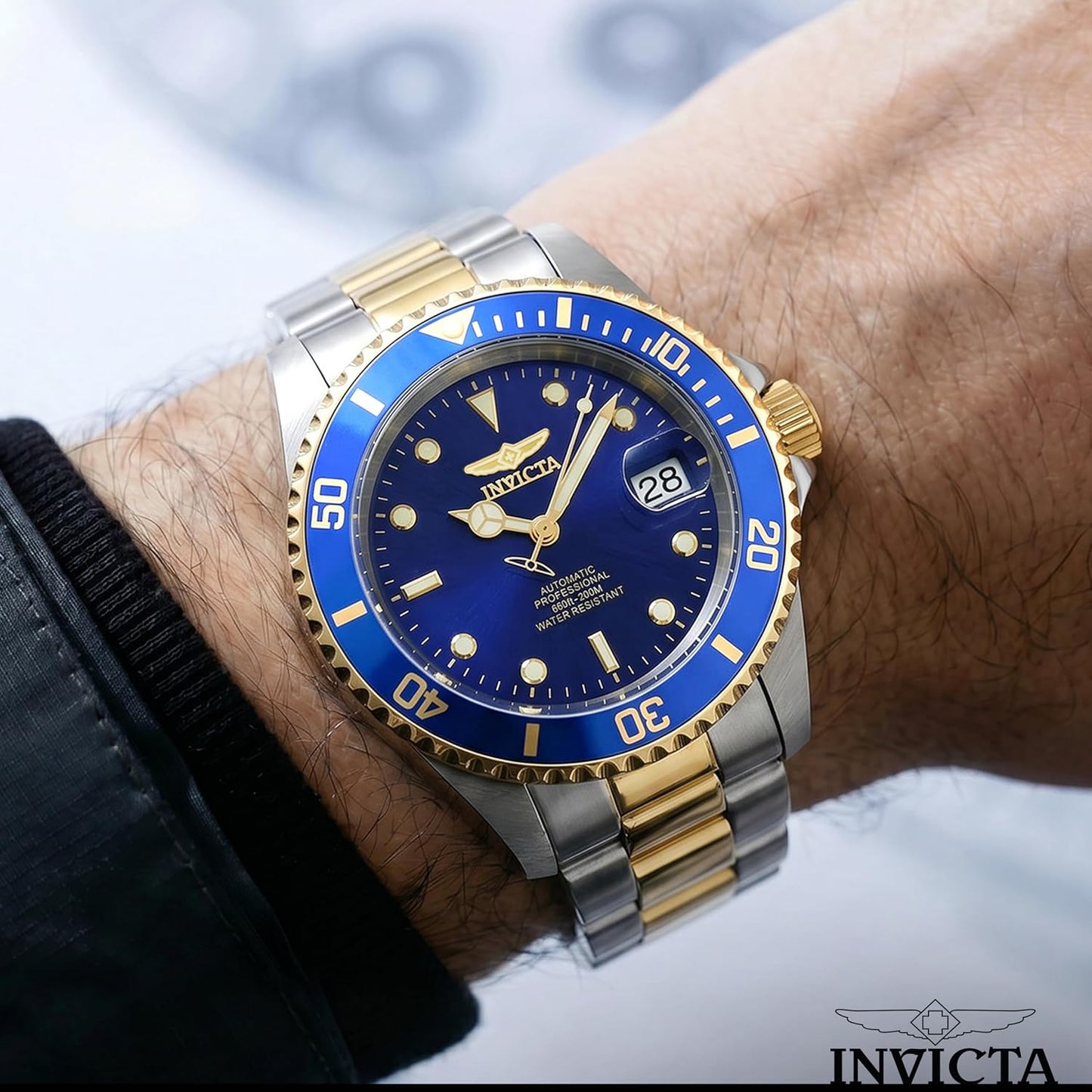 HOTInvicta Men's Pro Diver Collection Coin-Edge Automatic Watch