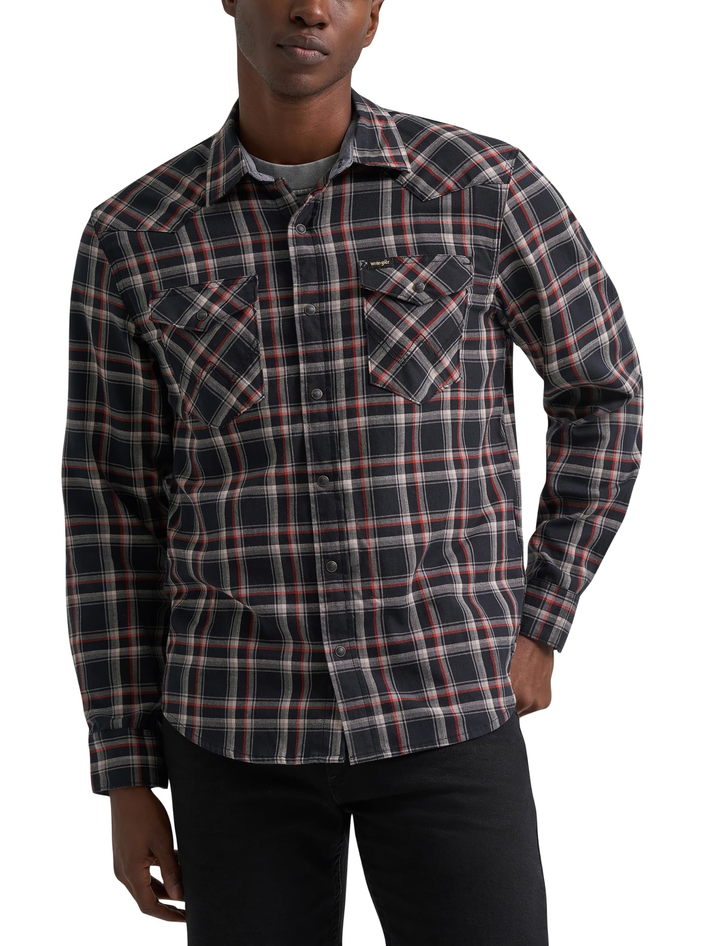 HOTWrangler Men's Iconic Regular Fit Snap Shirt