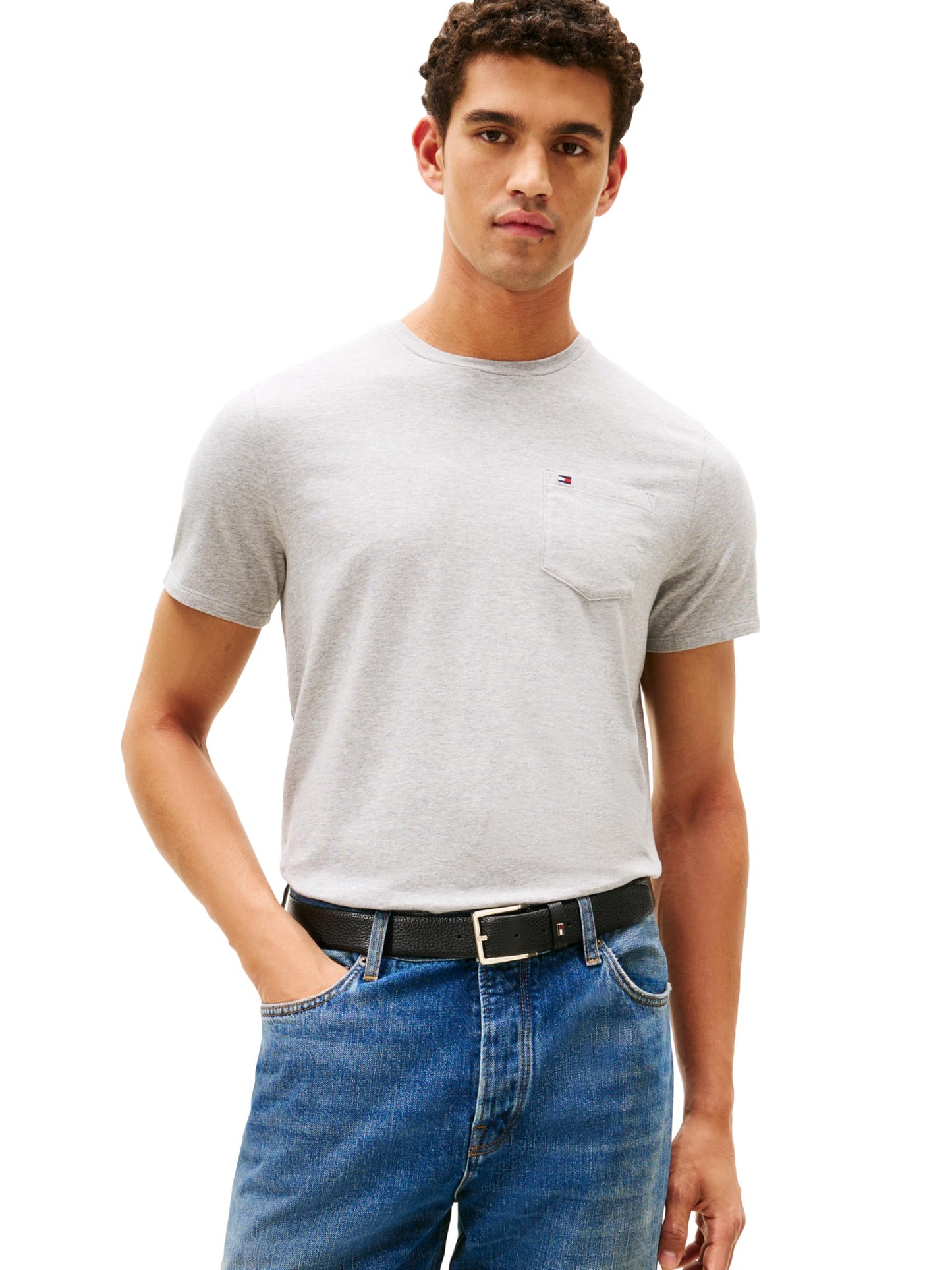 HOTTommy Hilfiger Men's Essential Short Sleeve Cotton Crewneck Pocket T-Shirt
