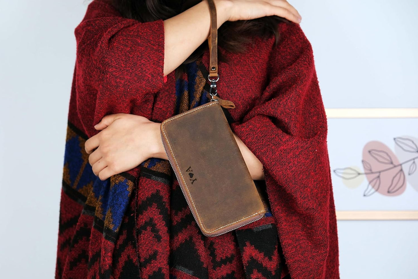 HOTCustom Women Leather Wallet Personalized Engraved Clutch with Zipper Handmade Crazy Horse Leather Purse (Brown)