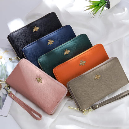 HOTGenuine Leather Wallet Wristlet,Clutch Purses for Women,Phone Wallet(Green) | Wristlet Wallet with Credit Card Holder, Wrist Strap, Zip Coin Pocket, Water-resistant Long Wallet for Daily Party Gifts