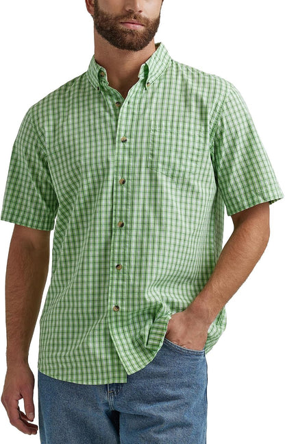 HOTWrangler Authentics Men's Short Sleeve Classic Plaid Shirt