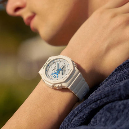 HOTCasio G-Shock GA2100HDS-7A Hidden Glow Collection Watch