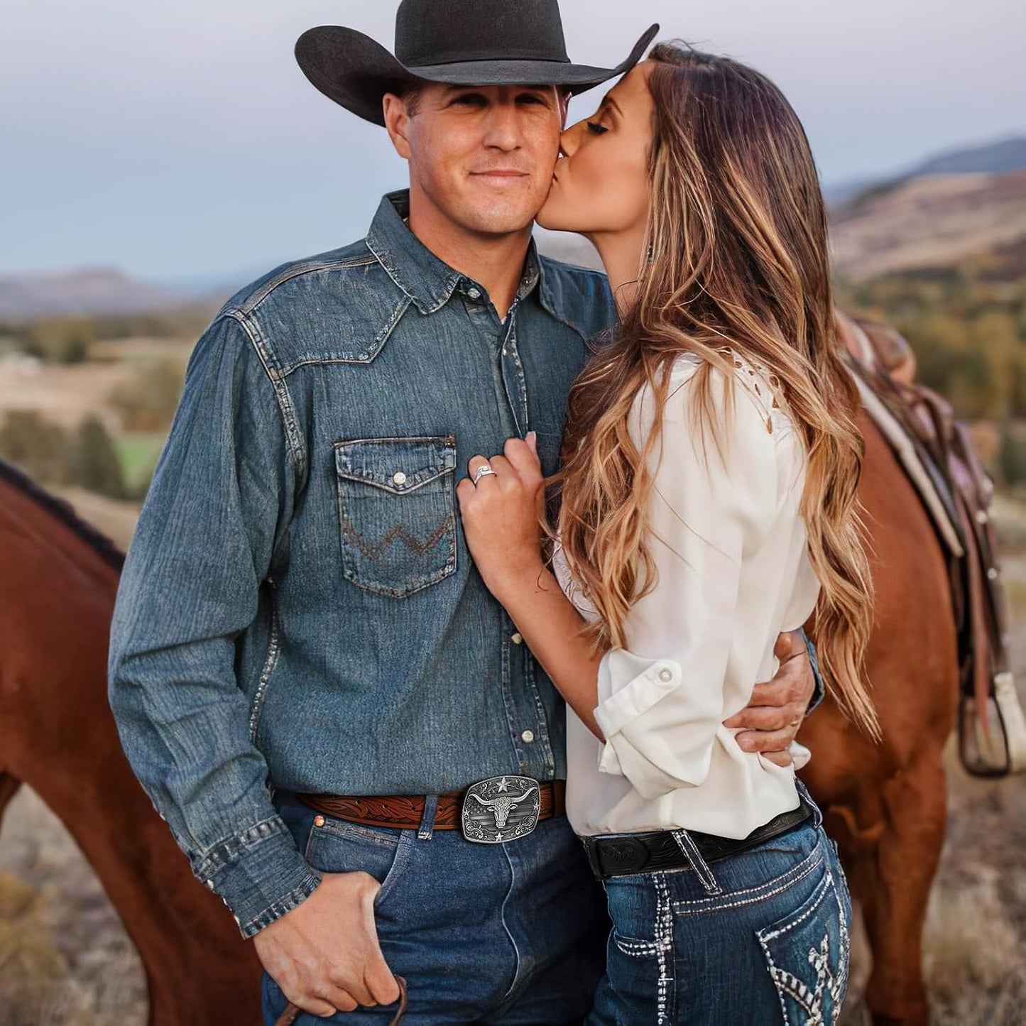 HOTSANSTHS Western Cowboy Belts for Men Women, Mens Western Belt Bull Buckle Country Belt Cowboy Leather Belt for Jeans
