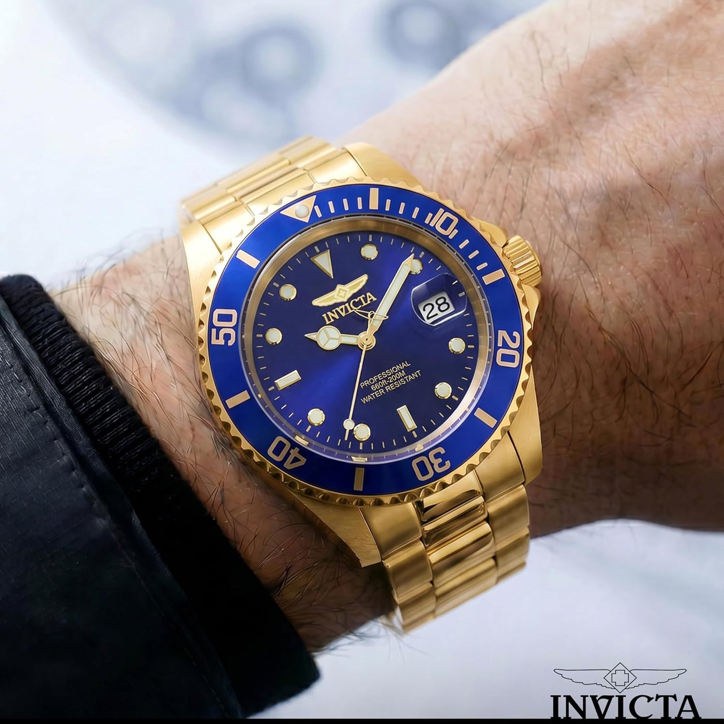 HOTInvicta Men's Pro Diver Quartz Watch with Stainless Steel Strap
