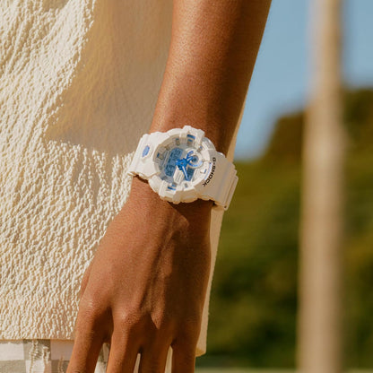HOTCasio G-Shock GA700HDS-7A Hidden Glow Collection Watch