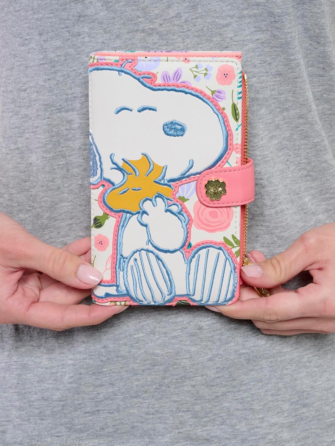 HOTLoungefly Peanuts Snoopy Wallet Flap Snap Clutch Women Woodstock Floral